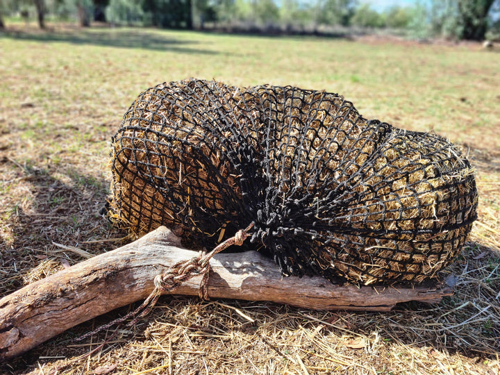 Aussie Grazers Knotless Hay Nets Deluxe Knotless Large Horse Slow Feed Hay Net