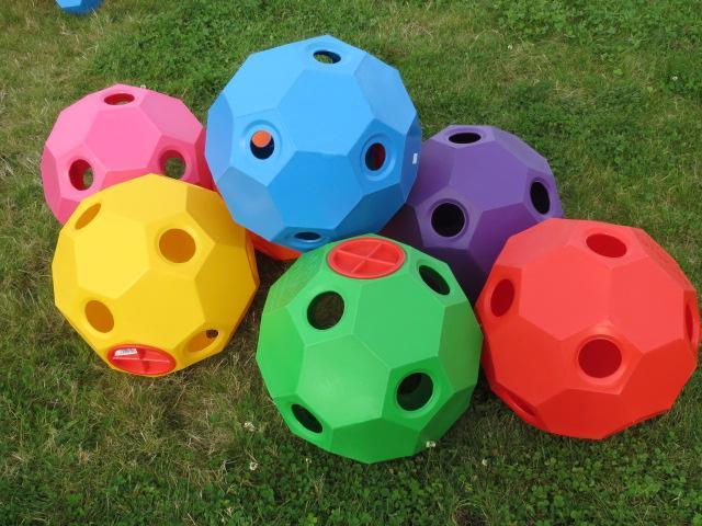 Hay Play Balls - Aussie Grazers